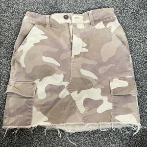 Hollister jean camo skirt